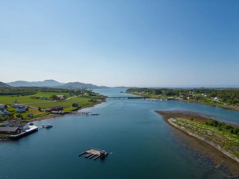 Oversiktsbilde over Lysøysund mot sør